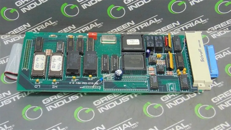 Used MOLD-MASTERS LTD _UNKNOWN_ Electrical Controls | Green Industrial #681850