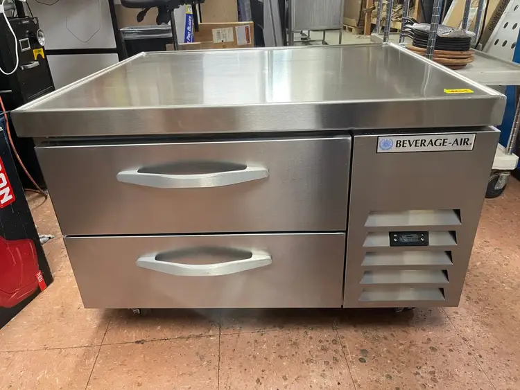 Used Beverage Air Used 36" Beverage-Air WTRCS36HC 2 Drawer Refrigerated Chef Base 115V - WO1 Chef Bases Illinois US | Falcon Restaurant Supply #1375221