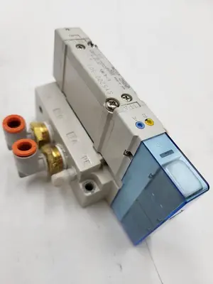 Used SMC SMC® SY5200-5U1 SY5000 5-PORT BASE MOUNTED DOUBLE INTERNAL PILOT Parts (Hydraulics and Pneumatics) | ND Industrial Surplus #1216711