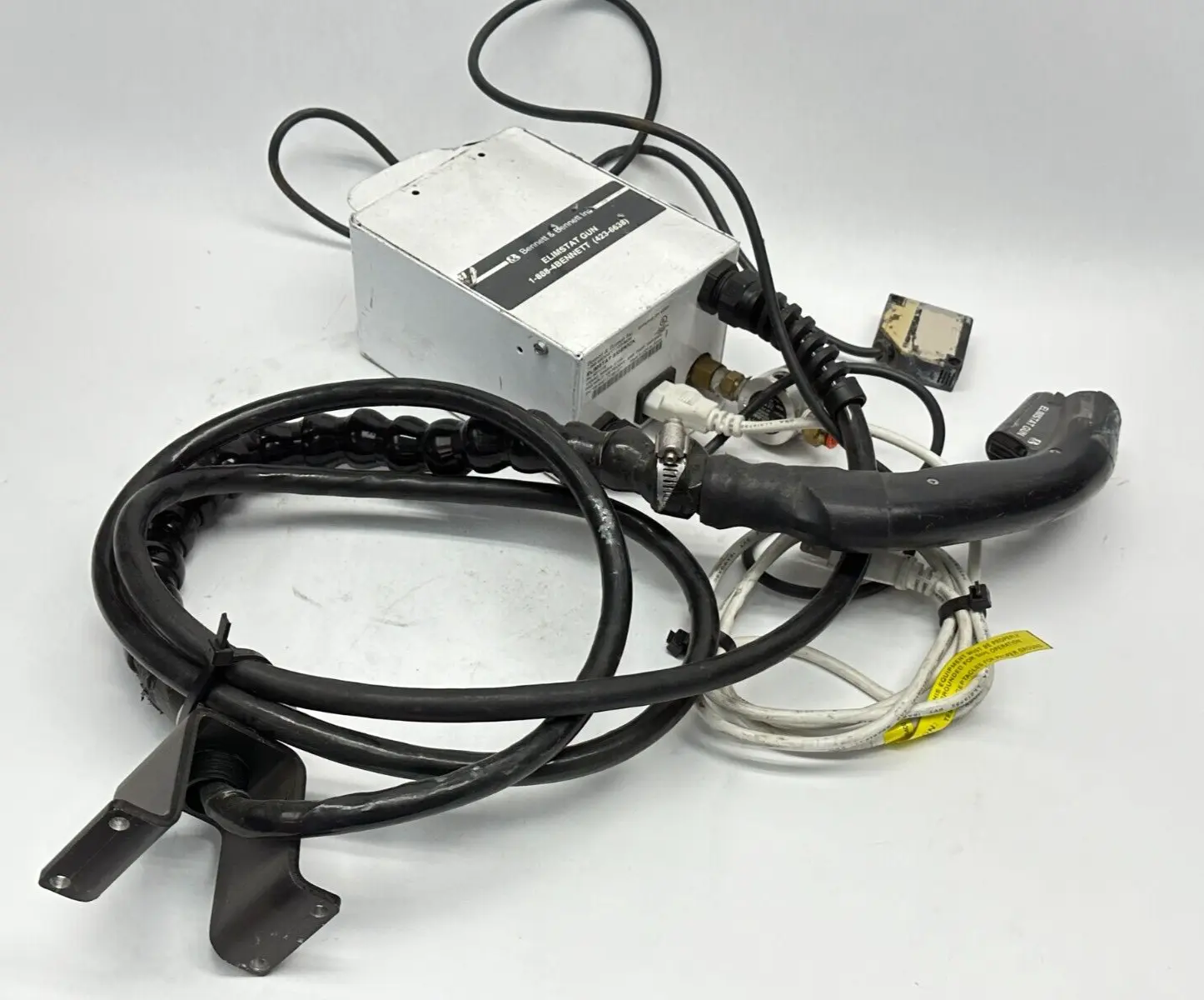 Used Bennett & Bennett 4011716 Cleanroom Supplies Michigan US | Maverick Industrial Sales #1467990