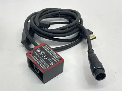 USED KEYENCE ULTRA-COMPACT 1D AND 2D CODE READER FIXED TYPE MISSING COVER