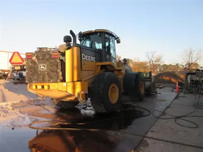 USED 2019 Deere 644K