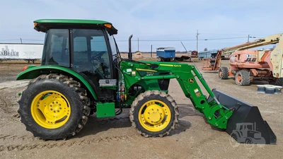 USED 2015 JOHN DEERE 5055E