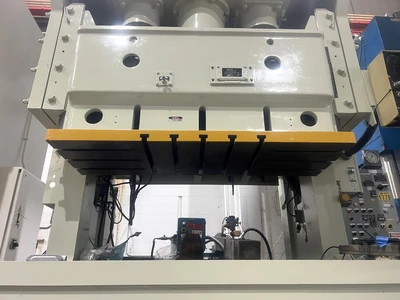 USED 1992 KOMATSU PRESSES KOMATSU OBW150-2 PRESS
