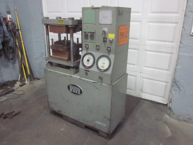 Used _UNKNOWN_ S20MR-241C-5-M3-D Hydraulic Presses | Ingalls Process Equipment #876594
