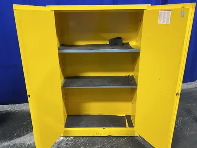 Used JUSTRITE RM09908E Cabinets Ohio US | HGR 24 #1260795