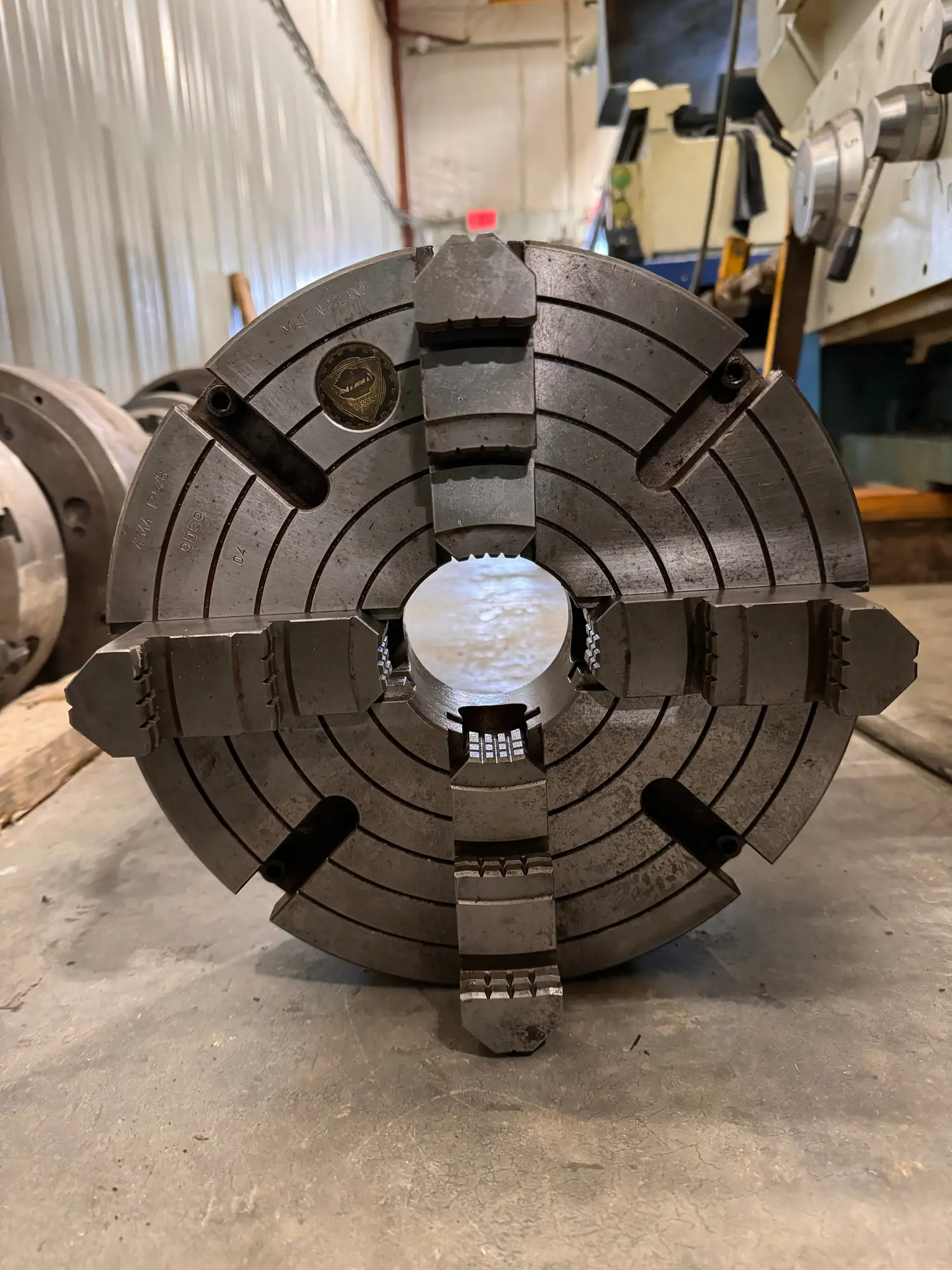 4 Jaw Chuck - 12"