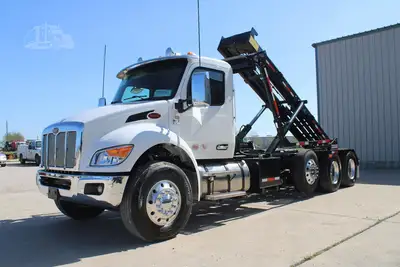 New | in-Stock 2027 PETERBILT 548 Rolloff Trucks Texas US | Roll Off Truck World #1492012
