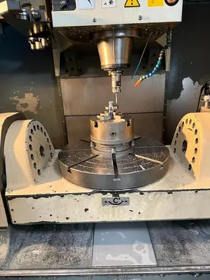 Used 2012 MAS MCV 1000 5AX Vertical Machining Centers CZ | Amaron s.r.o. #1147051