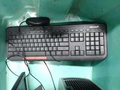 Hp, Microsoft, Viewsonic Computer, Monitor, Keyboard, Mouse