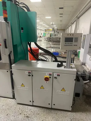 2008 ARBURG Allrounder 275 V 250 - 70 Vertical Plastic Injection Molding Machines | JYC MACHINERY (7)
