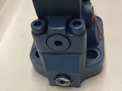 USED VICKERS KBCG8W2503ZM13APE7H110