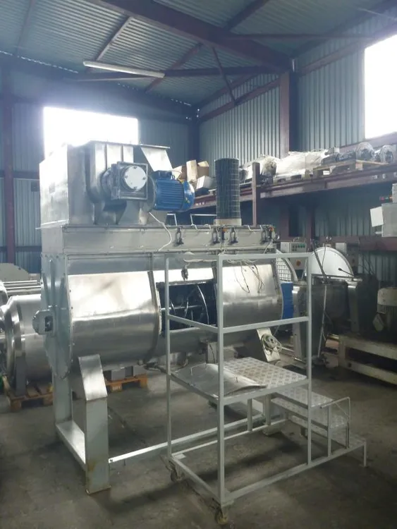 Used CONSUMASZ M-01 Mixers PL | Perry Equipment #121782