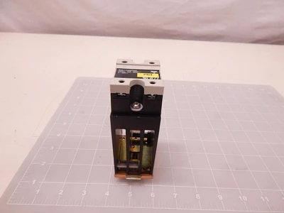 Used CARLO GAVAZZI _UNKNOWN_ Relays & Switches Texas US | OCO Industrial #1675139