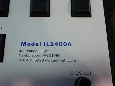USED INTERNATIONAL LIGHT IL1400A