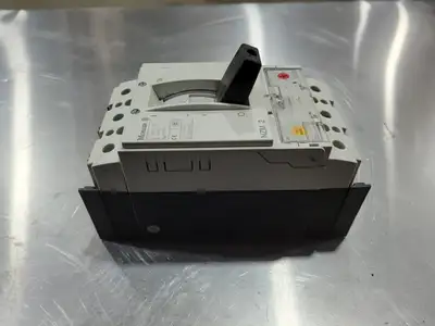 Used MOELLER NZMB2-AF100-BT-NA Switchgears British Columbia CA | Lenmark #243156