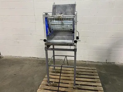 USED 1998 BAKEMAX BMGF001-5