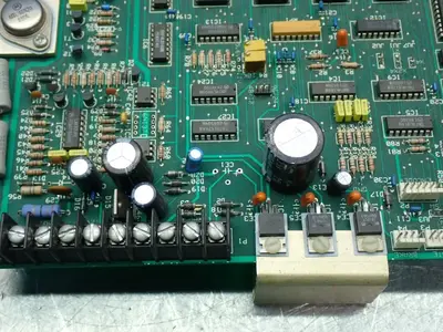 USED HAAS AUTOMATION 323051E