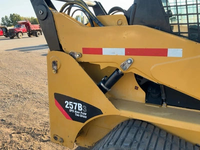 Used 2013 CATERPILLAR 257B3 Compact Track Loaders Michigan US | Miedema Asset Management Group #1579205