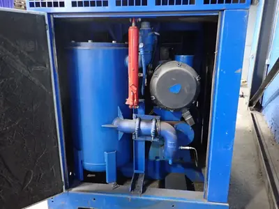 Used 2007 QUINCY COMPRESSOR QGV200 Rotary Screw & Sliding Vane Air Compressors Ohio US | HGR 24 #861420