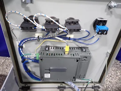 Used UNITRONICS _UNKNOWN_ Automation Control (HMI) Ohio US | HGR 24 #927921