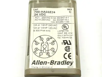 700-HN200,700-HA32Z24 | Allen Bradley 700-HA32Z24 Ser. C Ice Cube Relay w/ 700-HN200 Ser. C  Base Socket - Used