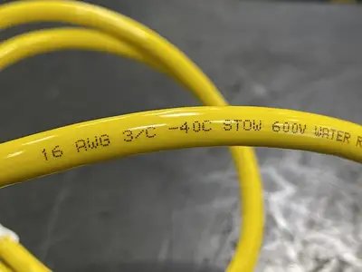 NEW CROUSE-HINDS 5000109-15C