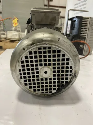 Lenze GKR06-2M VAK 100C32 Gearmotor with 8200 Motec 13346321 Inverter 3PH