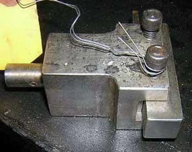 Used _UNKNOWN_ _UNKNOWN_ Chain Making Machines | Gold Machinery #439900