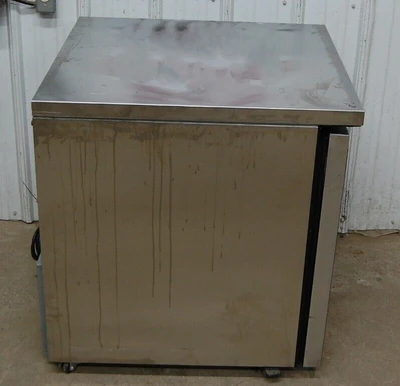 142-1087 True 27" Under Counter Stainless TUC-27F-LP-HC Freezer