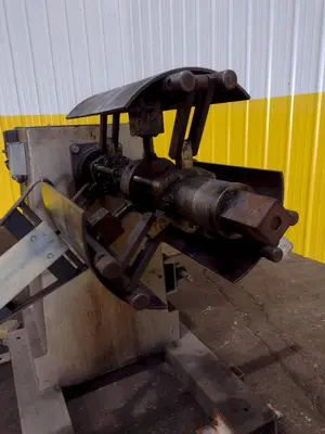 Used JACO JVRE-2016-02 Coil Reels and Straighteners Ohio US | Yoder Brothers machinery #91181