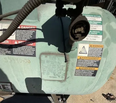 Used SPEEDAIRE 120 Gallon Air Compressors, Portable California US | Heavy Wall Consulting #1486124