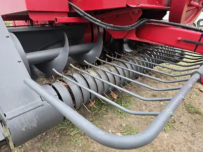 USED 2014 MASSEY FERGUSON 1841