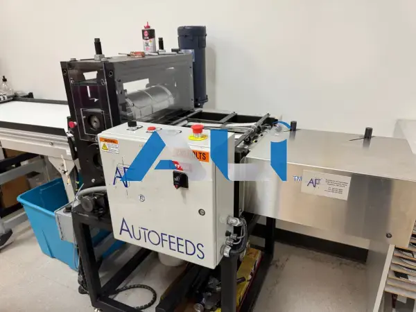 Auto Feeds Rotary Die Cutter