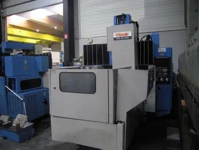 USED MAZAK VQC 30/50B X:1500 - Y:760 - Z:508 MM
