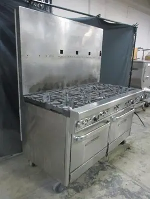 Southbend 60in 10 Burner Range With Double Oven On Casters