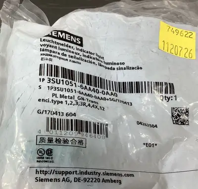 Siemens 3SU1051-6AA40-0AA0 Green Indicator Light, Smooth Lens 4C-33