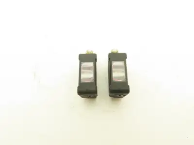 Keyence PZ-G41CN Photoelectric Sensor 10-30vDC Lot of 2