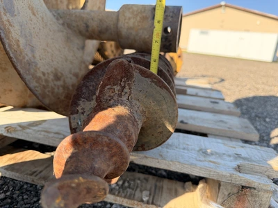Used MCMILLEN HYDRAULIC POWERED DIGGER HEAD WITH AUGERS Skid Augers Michigan US | Miedema Asset Management Group #1410955