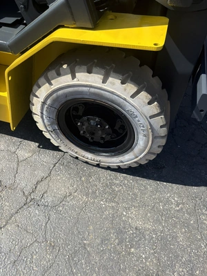 USED 2000 KOMATSU FG25T-11