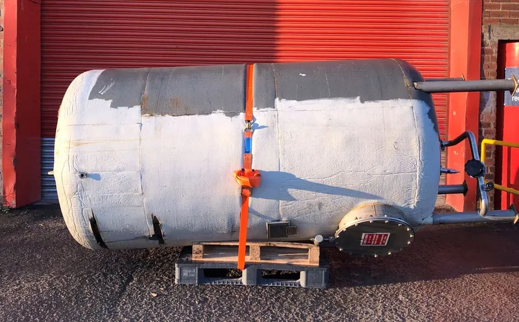 Used Websters 4,741 Litre Stainless Steel Tanks GB | Perry Equipment #121047