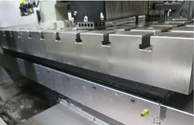 USED 2015 HAAS VM-3