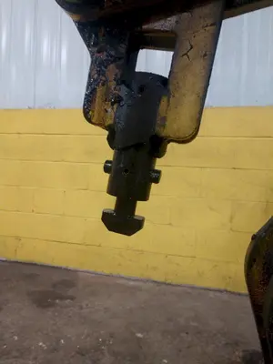 15,000 LB 7.5 TON BRADLEY SINGLE RIM VERTICAL COIL LIFTING TONG SCISSOR TYPE COIL LIFT: STOCK #14208