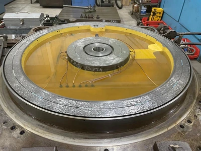 48″ X 60″ GIDDINGS & LEWIS HYDROSTATIC LIFT ROTARY INDEX TABLE
