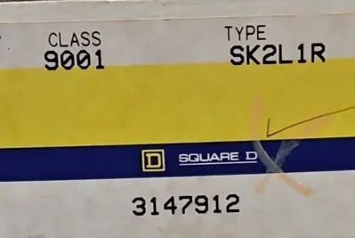 Square D 9001 SK2L1R Push Button. Loc4D-23