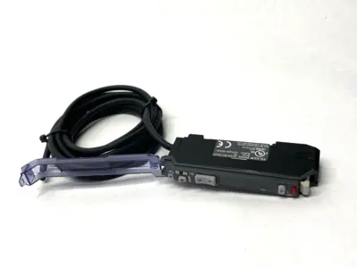 Used KEYENCE Digital Fiber Optic Amplifier, Main Unit, 72" Cable NO CONNECTOR Fiber Optics Michigan US | Maverick Industrial Sales #1395431