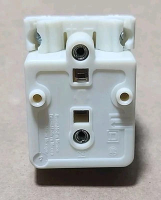 NEW Schneider Electric 33139999
