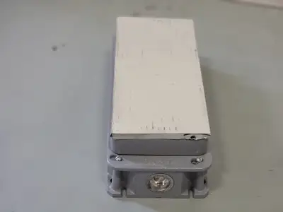 USED HUBBELL B4333