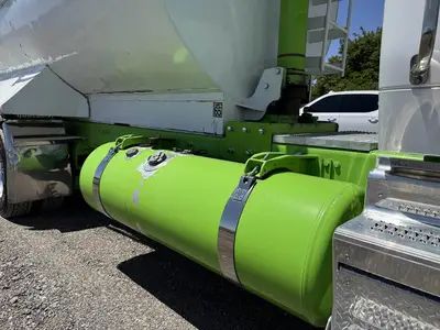 USED 2020 PETERBILT 567