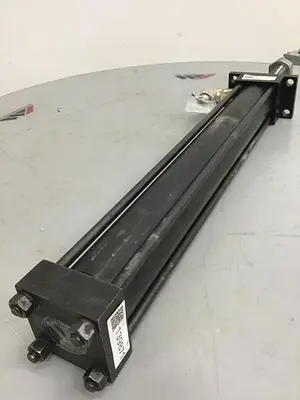 USED CINCINNATI MILACRON VT165-5 / CC